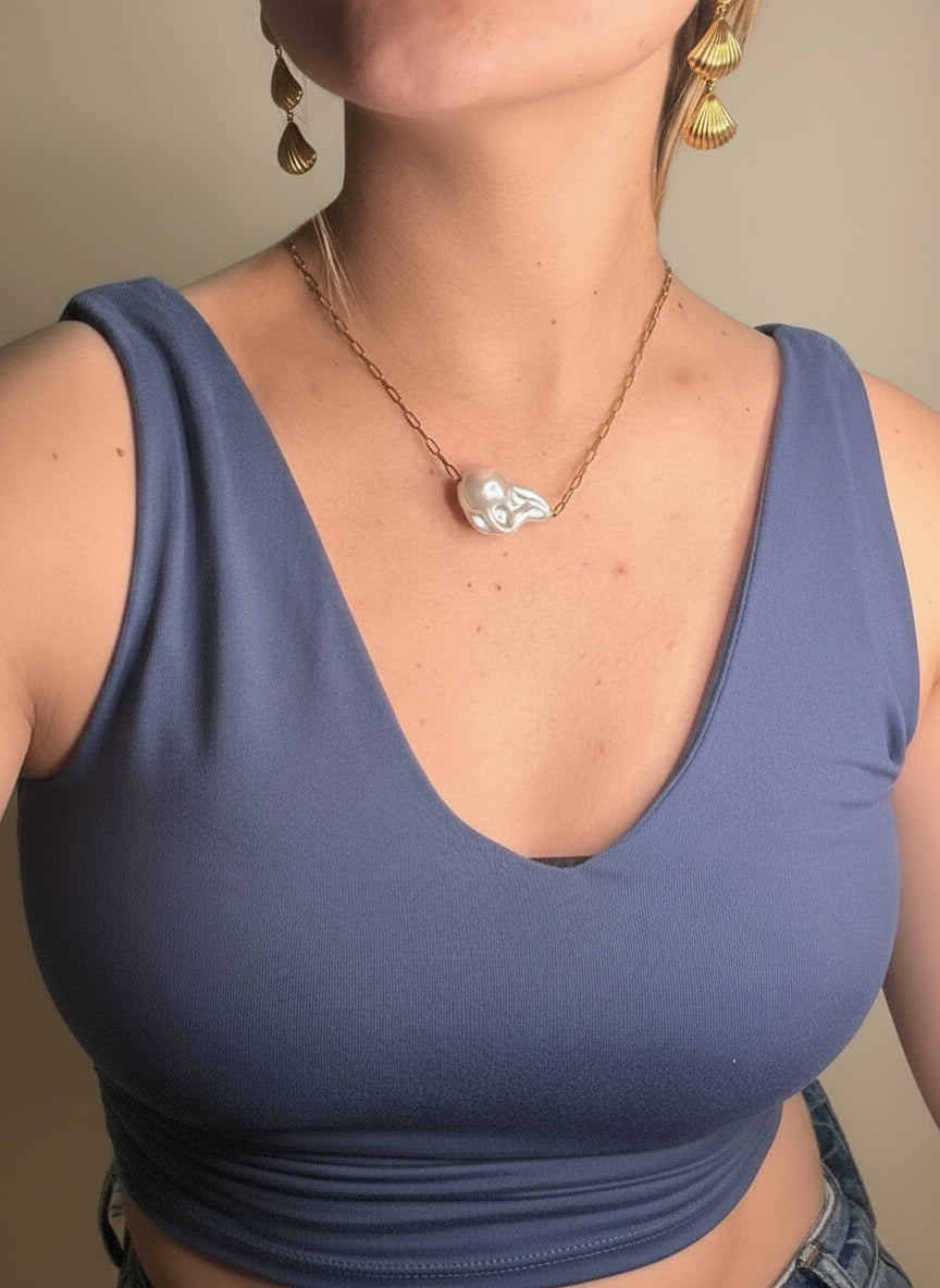 Feriado Necklace