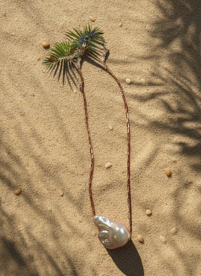 Feriado Necklace