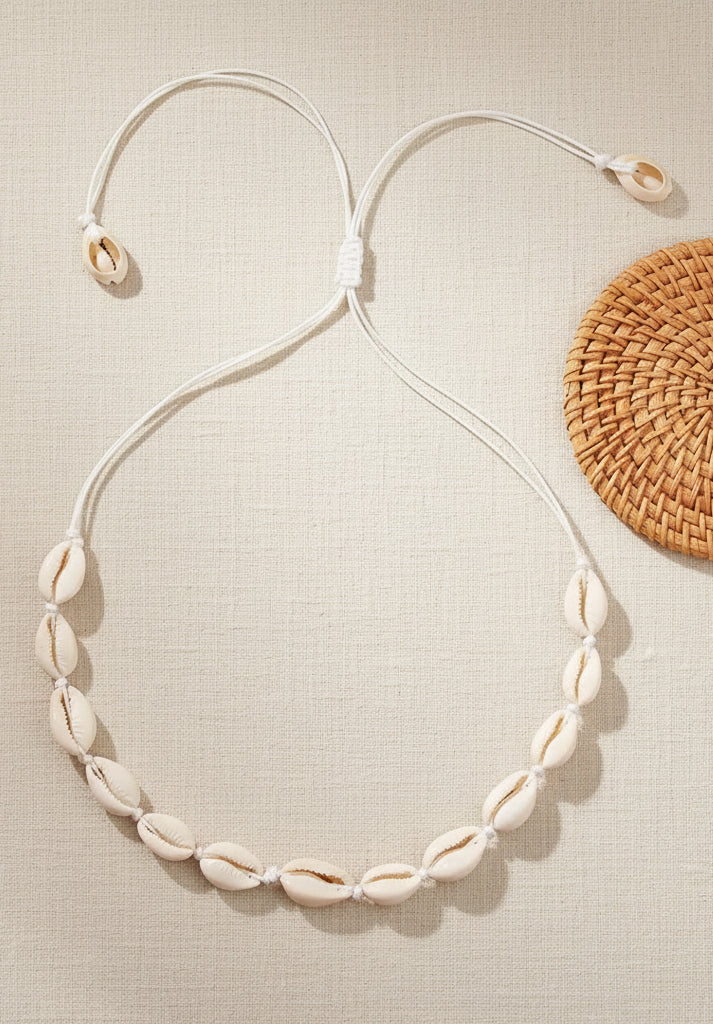 Caracoles Necklace